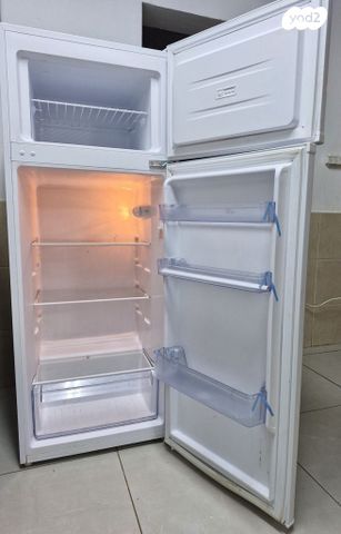 מקרר 205 ליטר