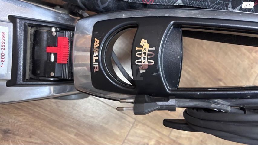 שואב