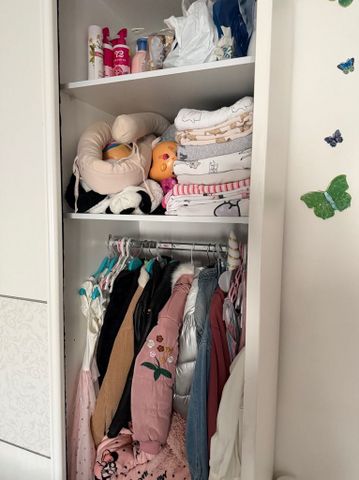 ‏‏ארון בגדים