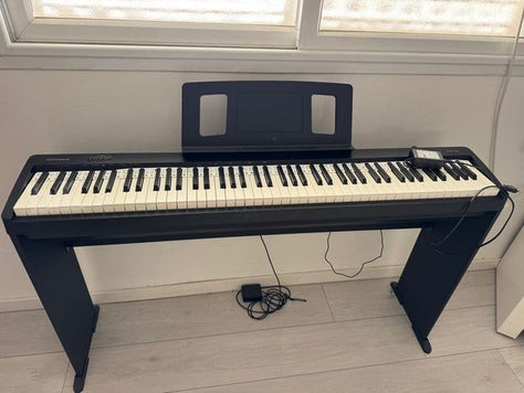 פסנתר חשמלי Roland FP-10