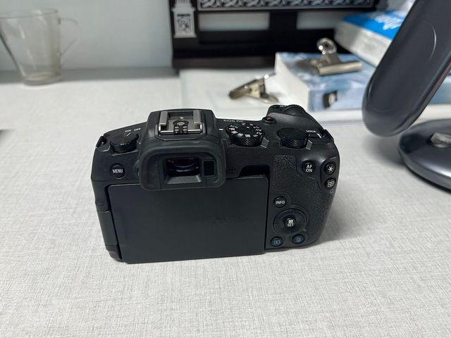 Canon rp