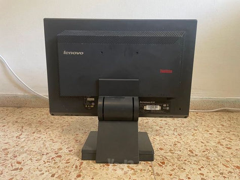 מסך מחשב Lenovo 19” LCD