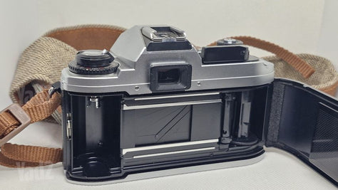 מצלמת פילם NIKON FG-20