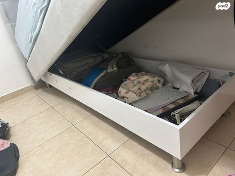 מיטת יחיד
