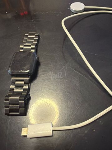 Apple Watch 7 gps & sellolar