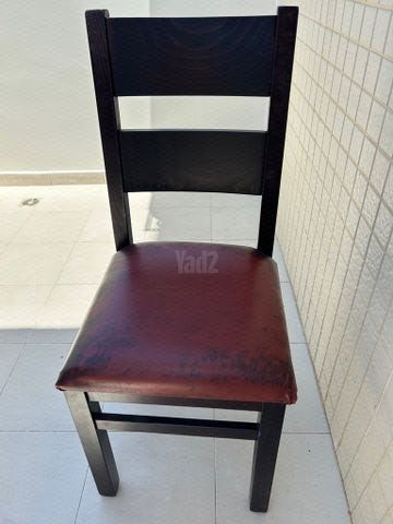 כסאות למסירה