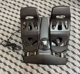 פדלים של Thrustmaster