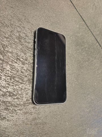אייפון 15 plus