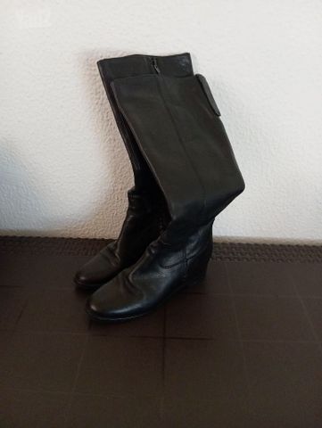 מגפי עור