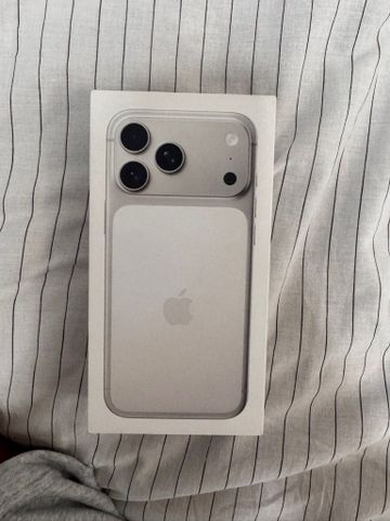 אייפון 17 PRO