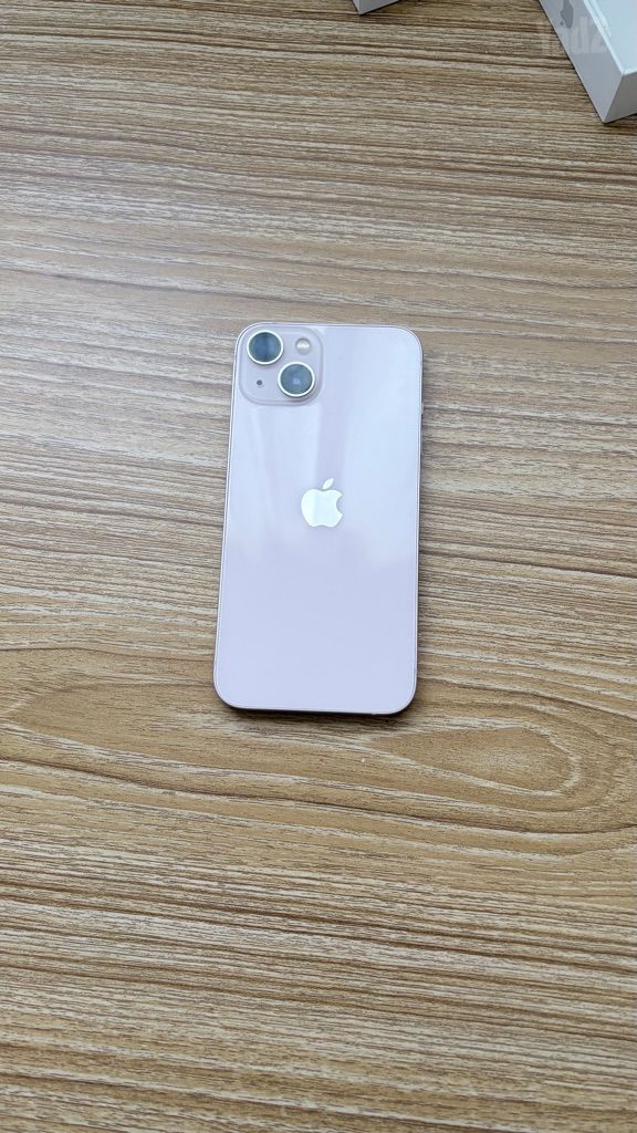 אייפון 13 iphone