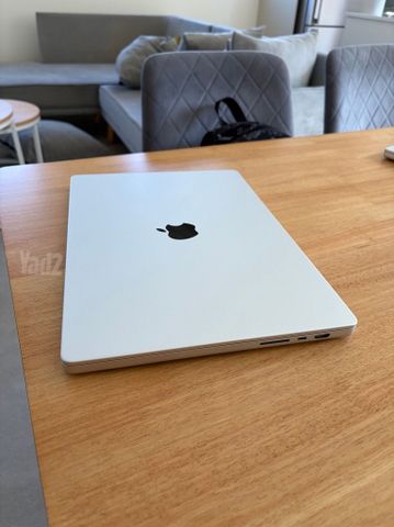 Macbook Max M1  32Gb 1T