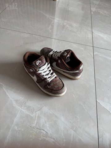 Nike Sb dunk low paisley brown