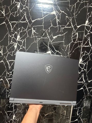 מחשב גיימינג MSI Thin 15