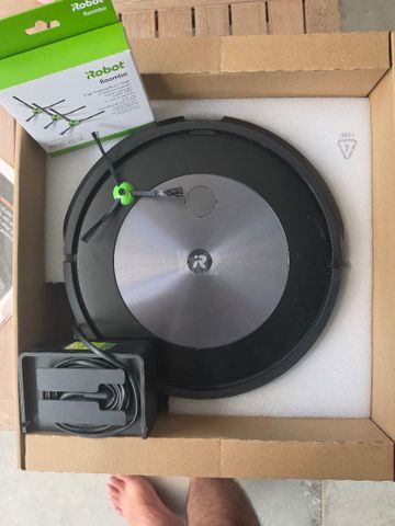 iRobot Roomba i7 במצב מצוין