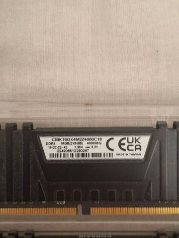 DDR4 Corsair Vengeance 16gb