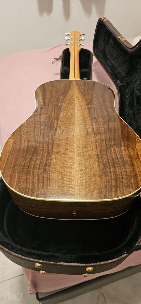 Gibson j15