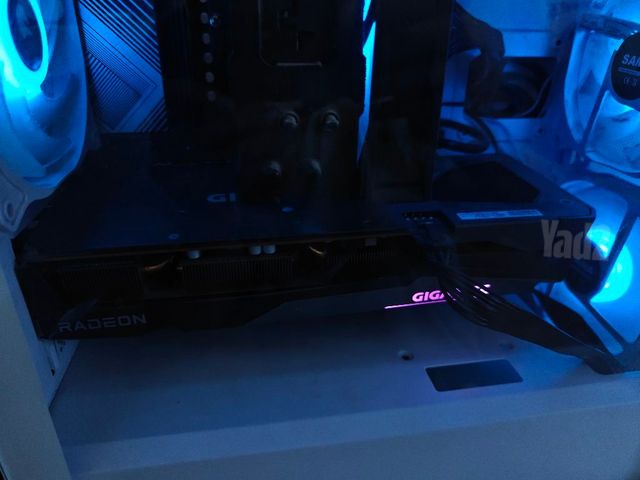 Gigabyte Rx 7600