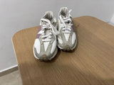 נעלי New Balance