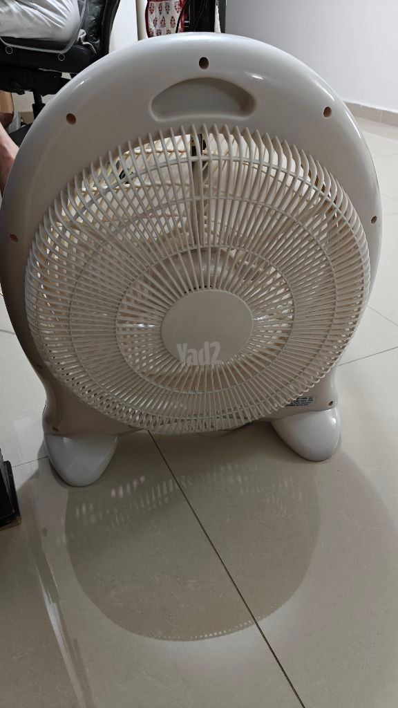 מאוורר רצפתי
