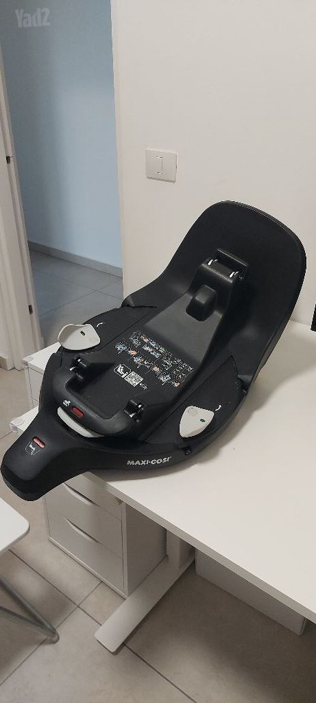 סט Maxi-Cosi Pebble