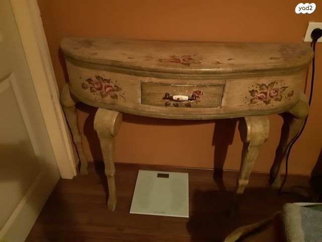 שידת קיר וינטג'