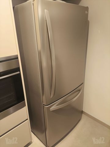 מקרר LG  ,דגם 749VTCA