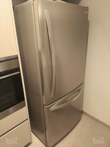 מקרר LG  ,דגם 749VTCA