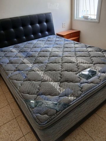 מיטה זוגית