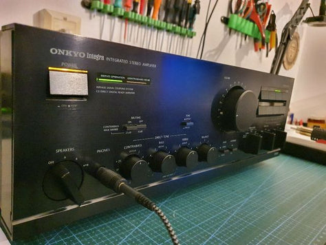 מגבר ONKYO Integra A-8190