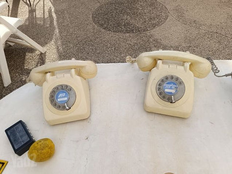 טלפונים מפעם