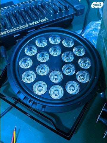 פנס LED 18X18 צבעוני+אולטרה