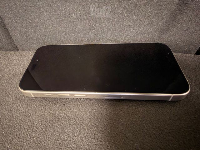 אייפון 15 pro 256 gb