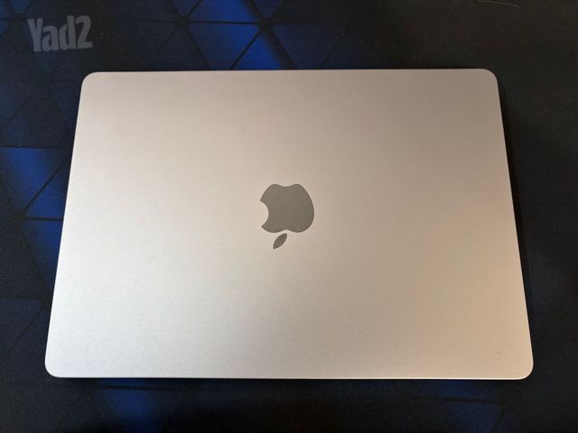 Macbook air m2 16gb