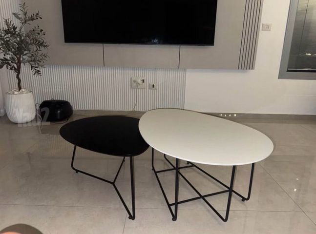 שולחנות לסלון