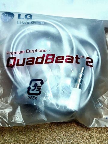 אוזניות  QUADBEAT-2 LG