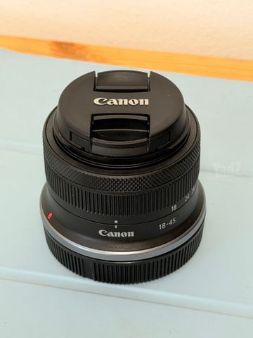 עדשה canon rf 18-45mm