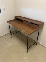 שולחן