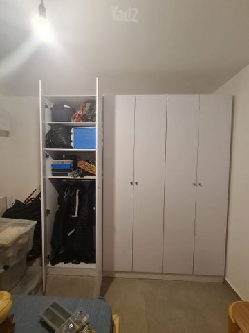 ארון 6 דלתות