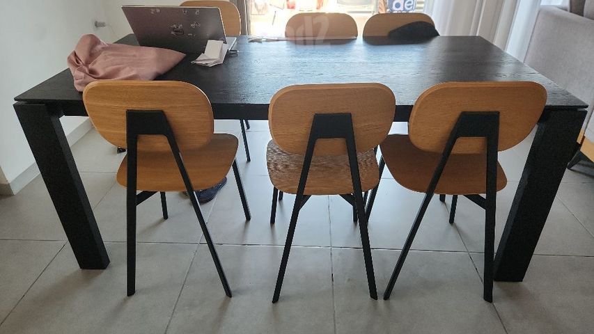 כסאות מבית Pointhouse