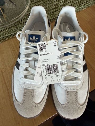 Adidas Samba