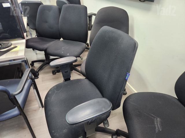 כסא משרדי