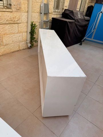 מזנון מגירות