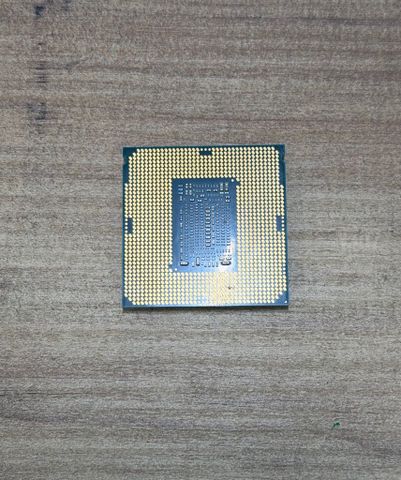 i5-9400