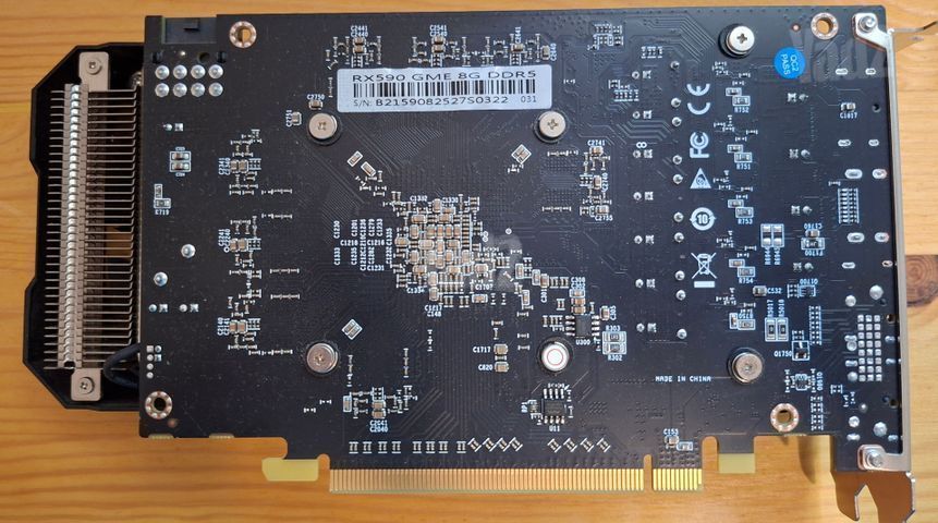 כרטיס מסך RX 590 gme 8gb