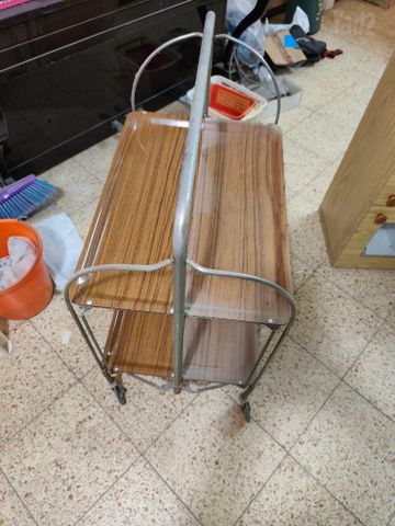 עגלת הגשה