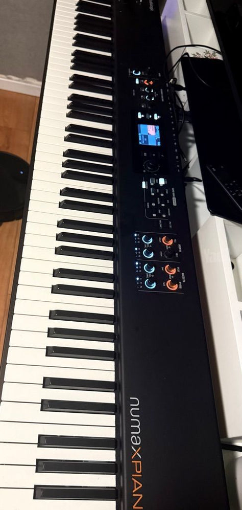 פסנתר חשמלי studiologic x88
