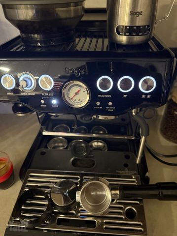 מכונת קפה Sage Barista Express