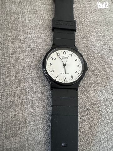 שעון יד שחור CASIO