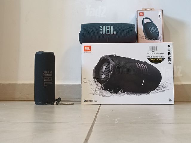מגוון רמקולי JBL